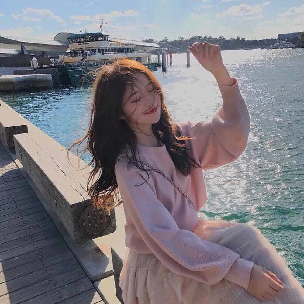 俱乐部谋杀案 海报